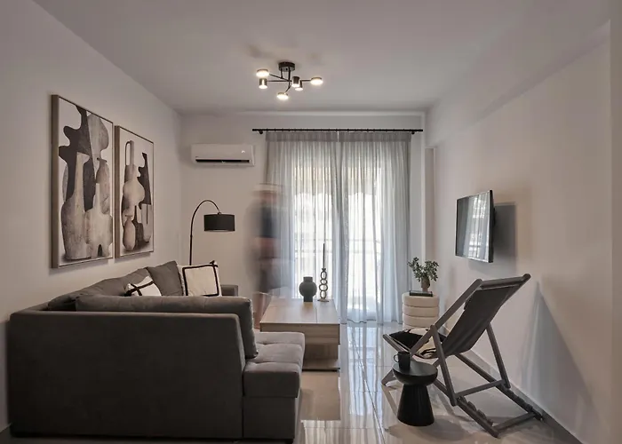 Vision Stournari Suite